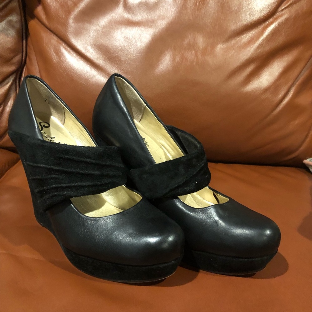 Seychelles wedge. Black Mary Jane size 7 1/2.